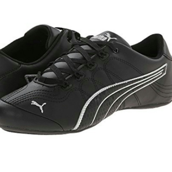 Puma Shoes - ⬇Price Drop⬇😍Puma Sneakers😍